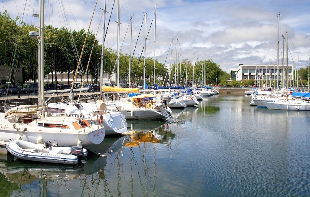 Hotel Les Pecheurs Lorient Esterno foto